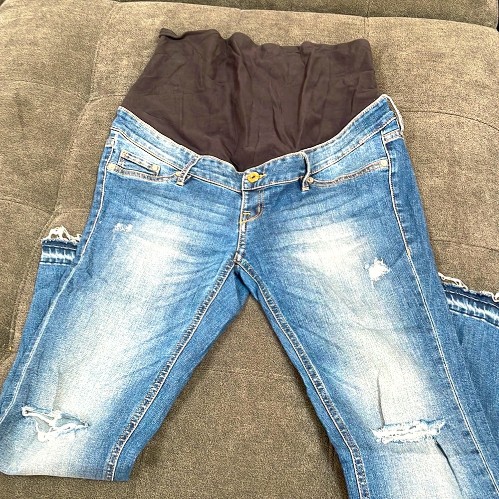 Pregnancy skinny jeans from HM !
